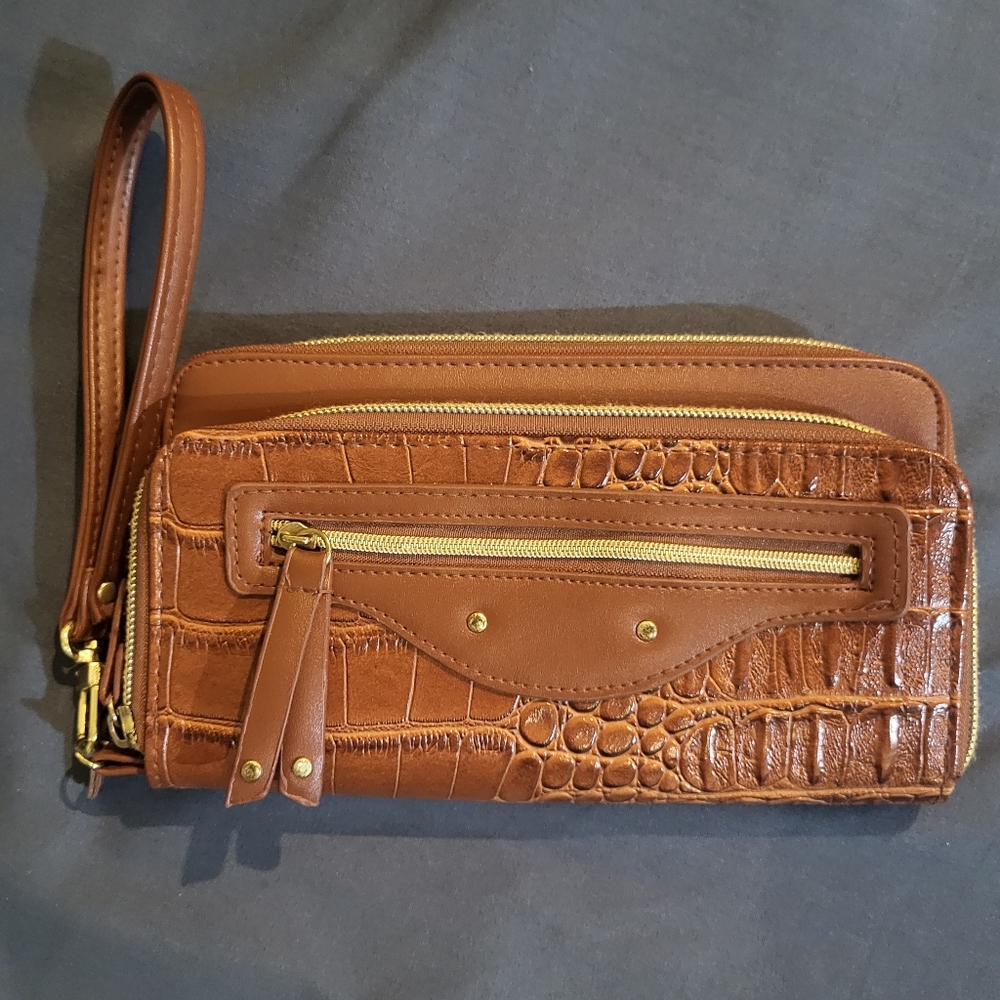 Wallet - Picture 2 of 5